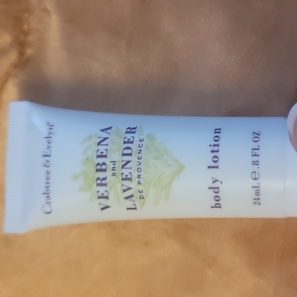 NEW Bundle of Products - ThisWorks, Balance Me, Crabtree & Evelyn, Kosette - Picture 9 of 10